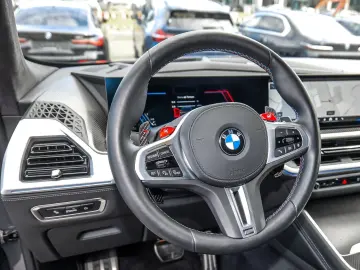 BMW XM 50e M Sport HUD ACC AHK 360 KAM RFK NAVI LED