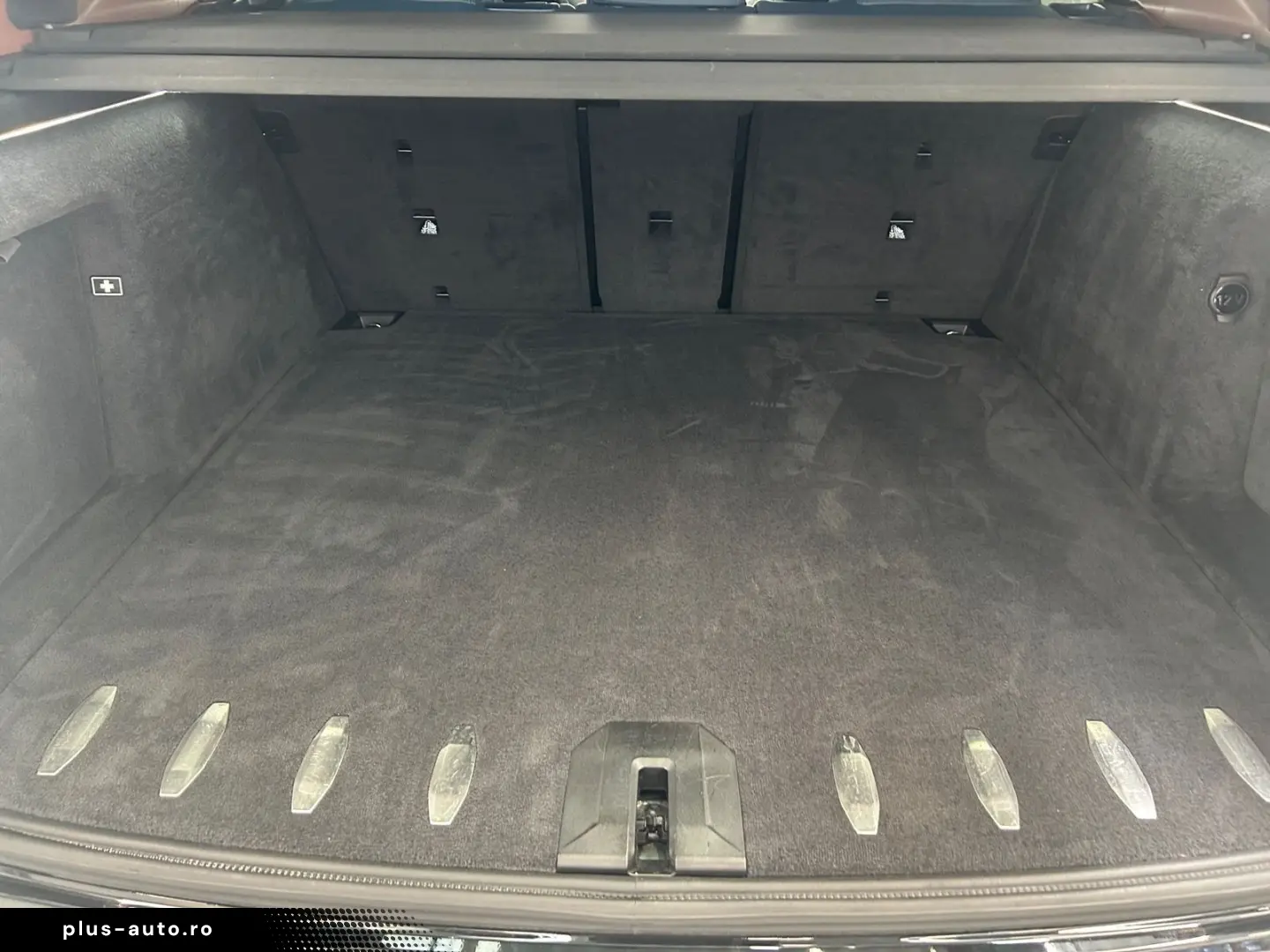 BMW XM 50e Massage Bowers & Wilkins AHK Kamera