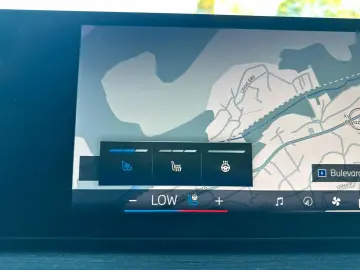 BMW X5 50 e xDrive M Sport H&K   HUD  CAMERA 360