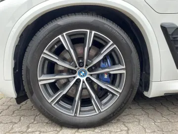 BMW X5 xDrive50e Hybrid M Sport Pro AHK Pano Soft-Cl