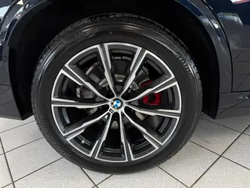BMW X5 50e xDrive M-Sport Pro PANO H K LUFT 360