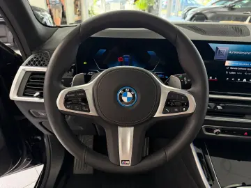 BMW X5 50e xDrive M-Sport Pro PANO H K LUFT 360