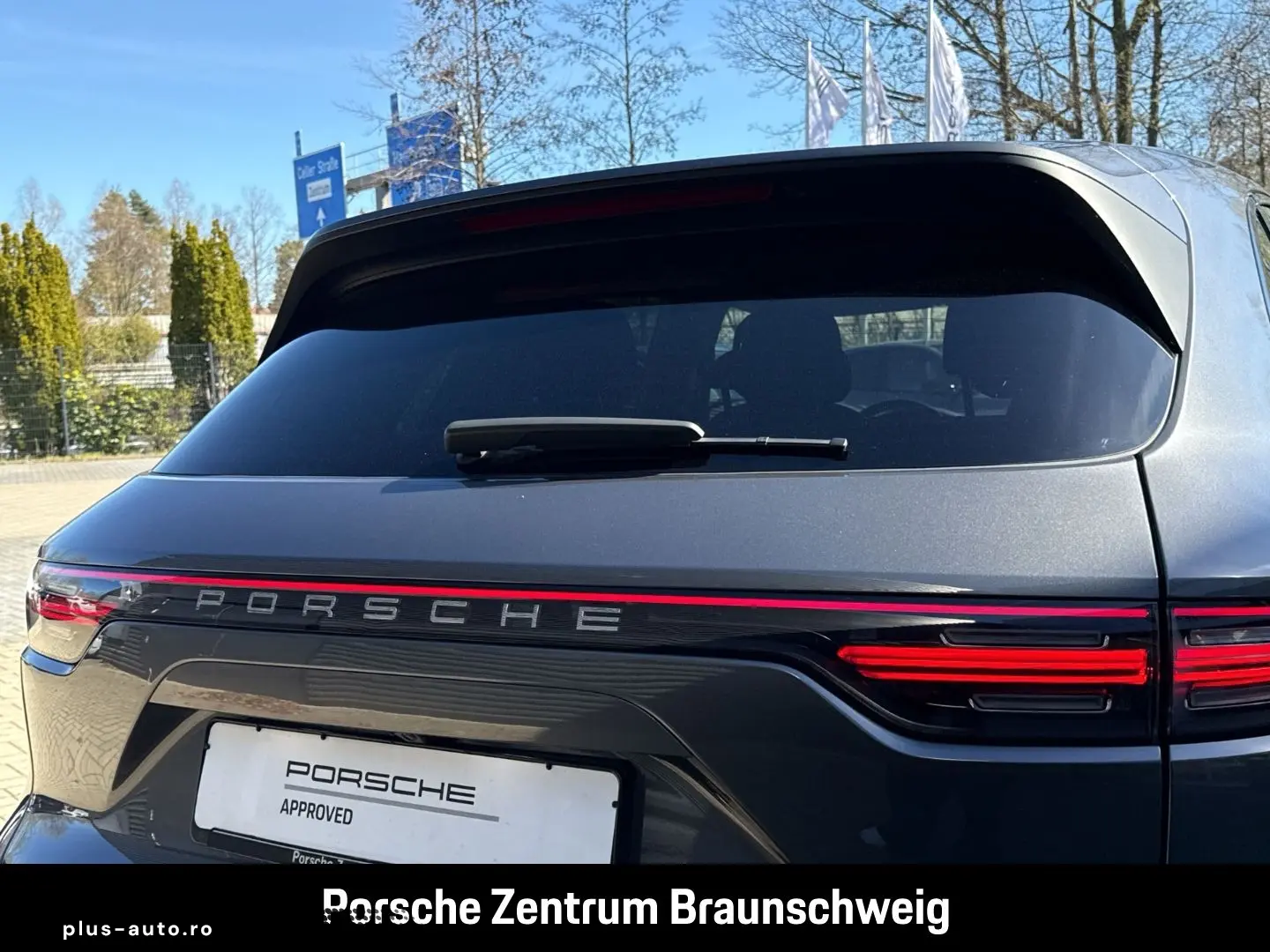 PORSCHE Cayenne BOSE 21-Zoll Rückfahrkamera LED