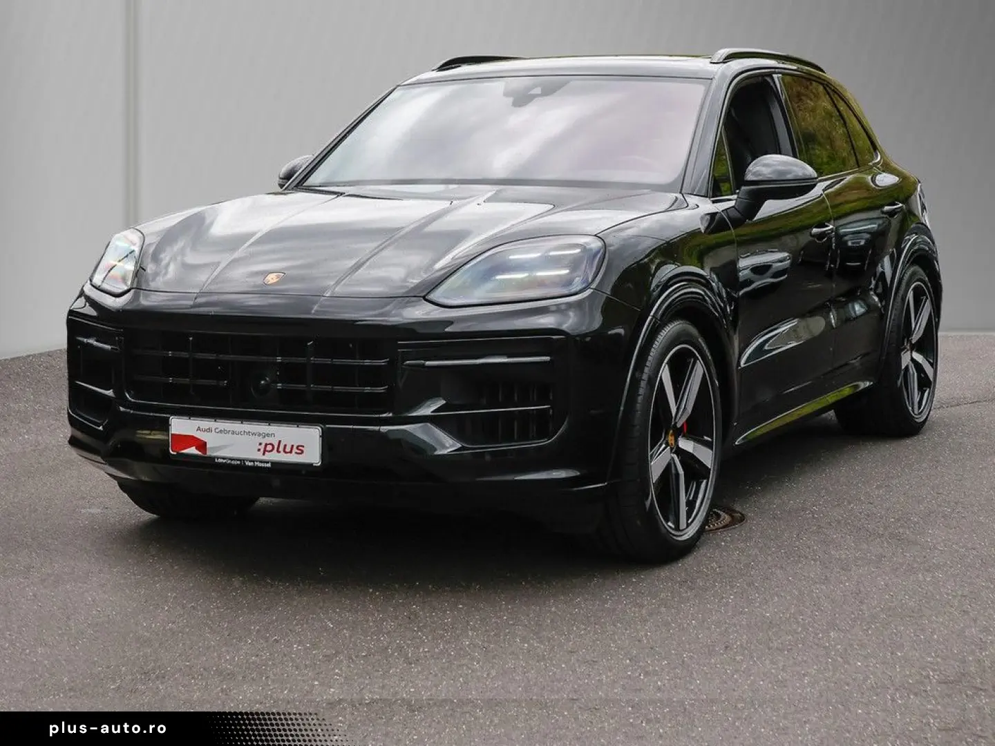 PORSCHE Cayenne S Panorama AHK Leder Luftfederung BOSE
