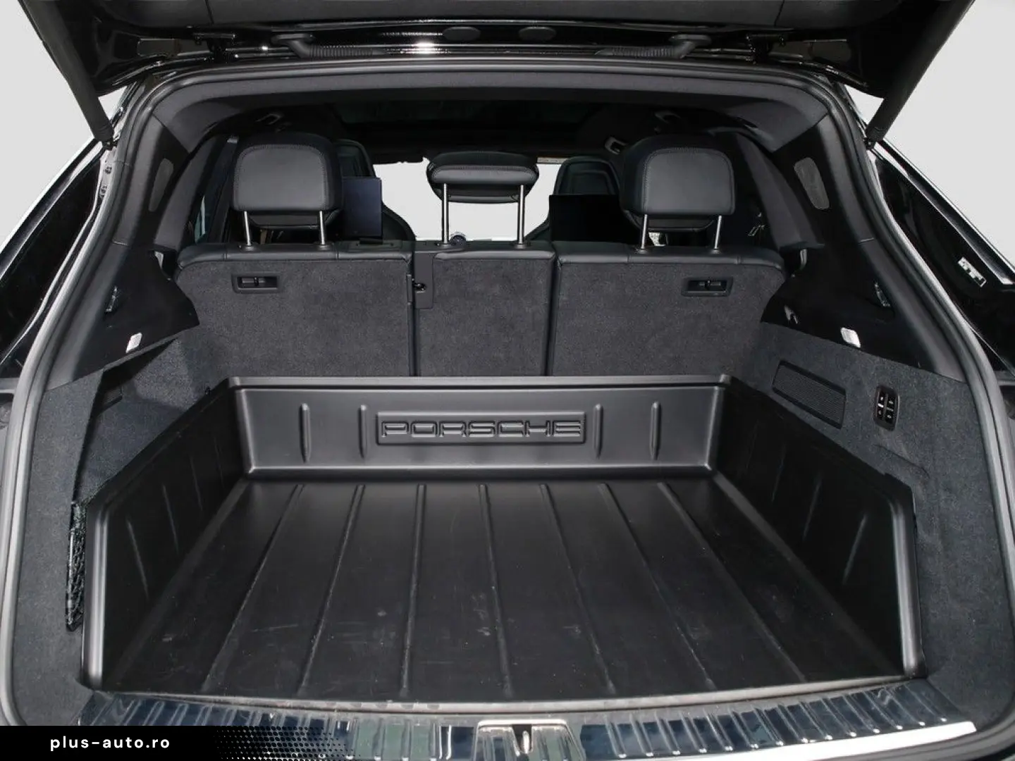 PORSCHE Cayenne S Panorama AHK Leder Luftfederung BOSE