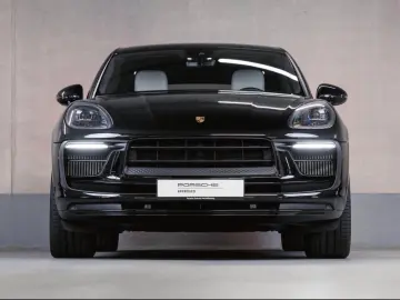 Porsche Macan GTS Sport Chrono Package