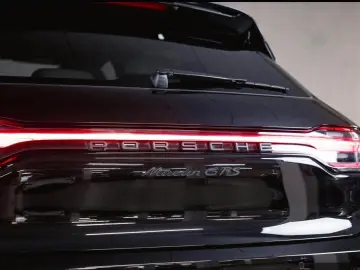 Porsche Macan GTS Sport Chrono Package