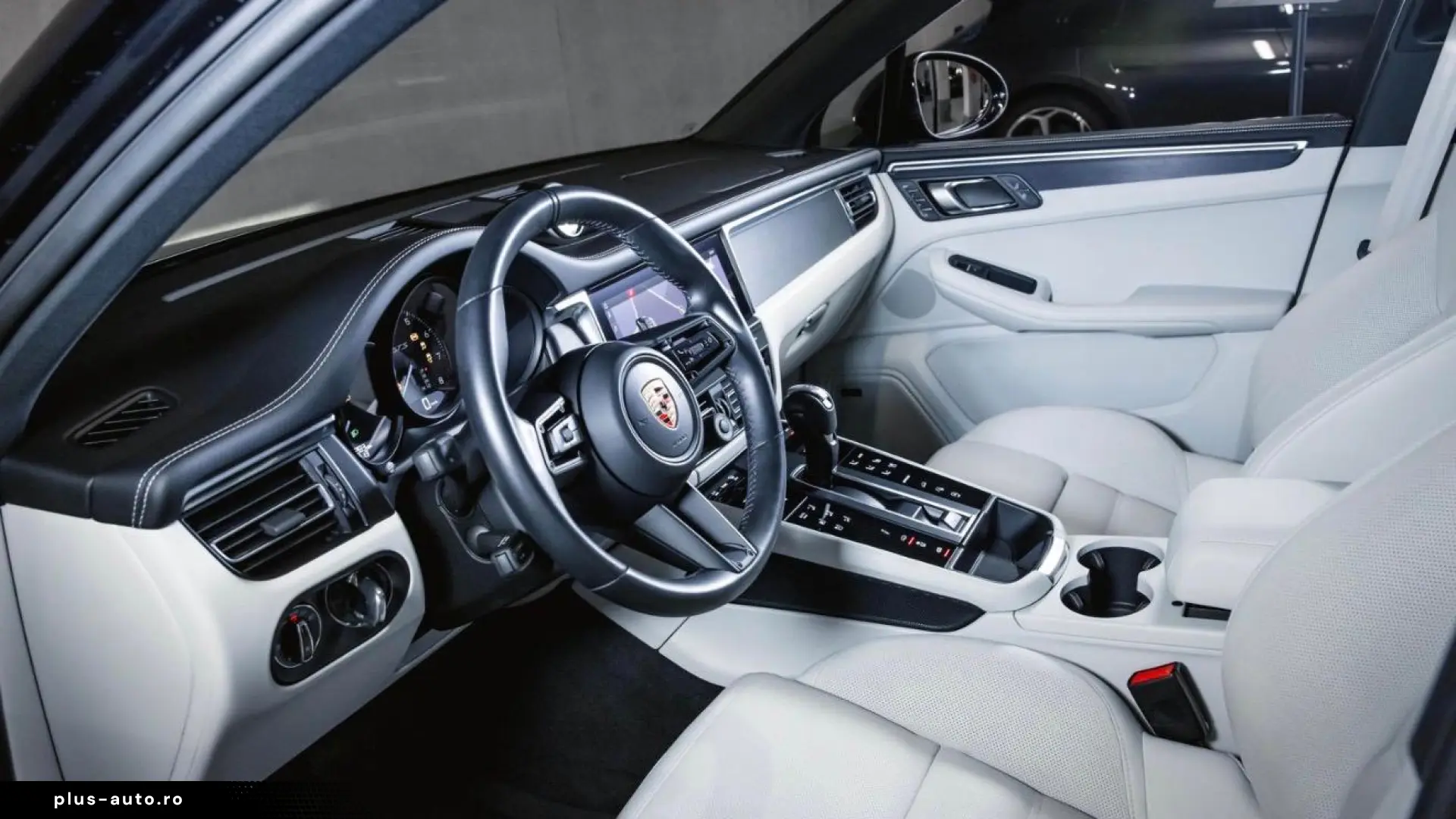 Porsche Macan GTS Sport Chrono Package