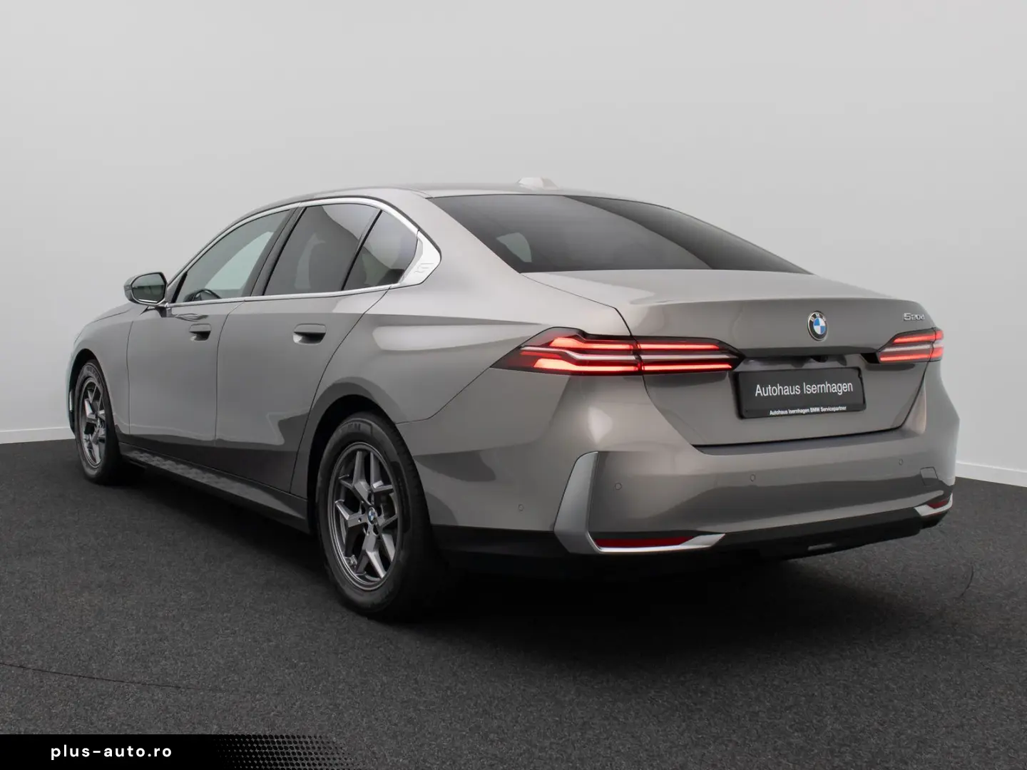 BMW 520d Kamera DAB Leder DrivAss Alarm Sport 18Zoll