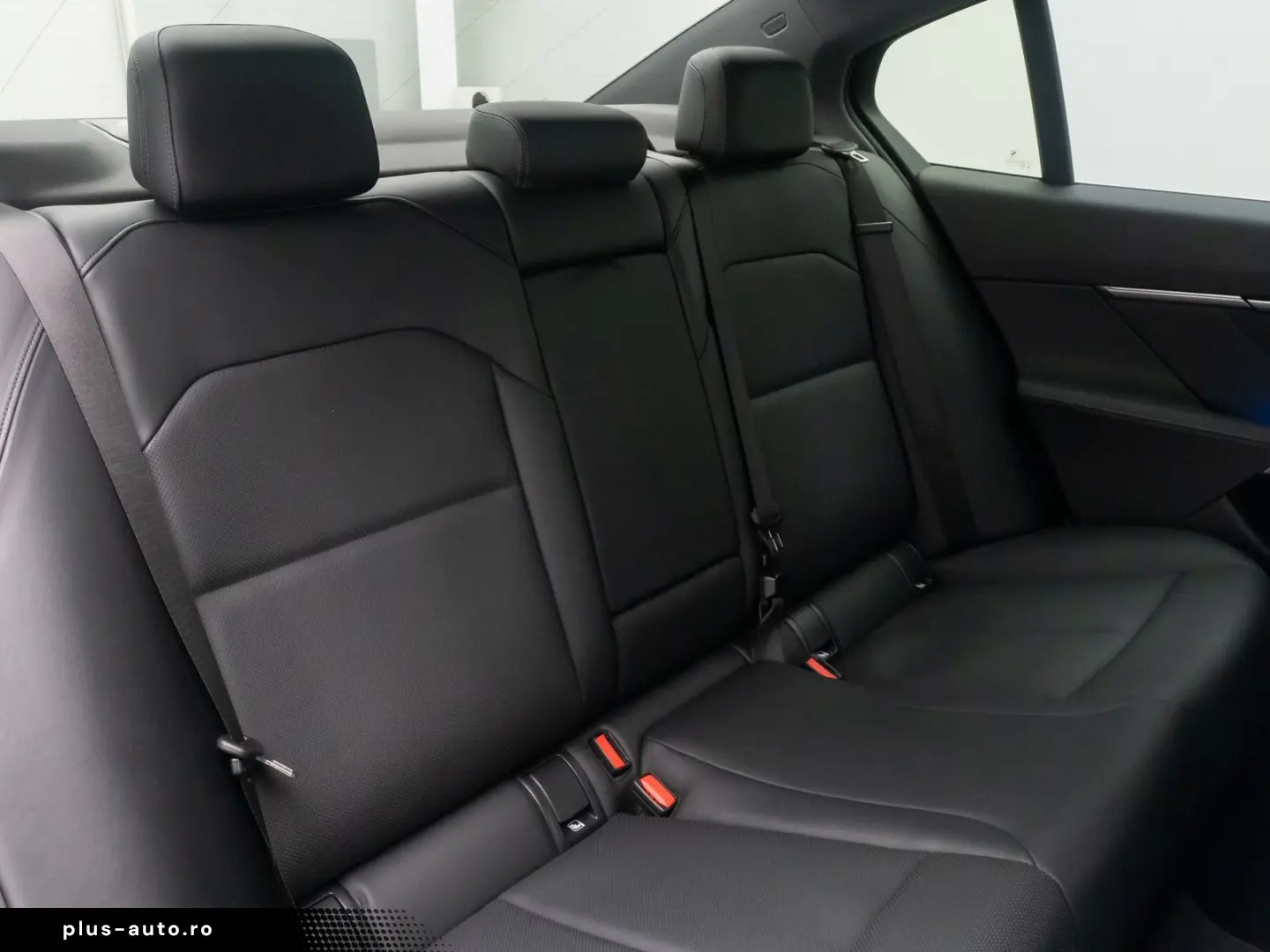 BMW 520d Kamera DAB Leder DrivAss Alarm Sport 18Zoll