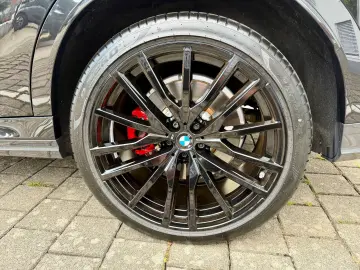 BMW X6 M60i M-Pro Paket Carbon Comfort Paket TOP AHK