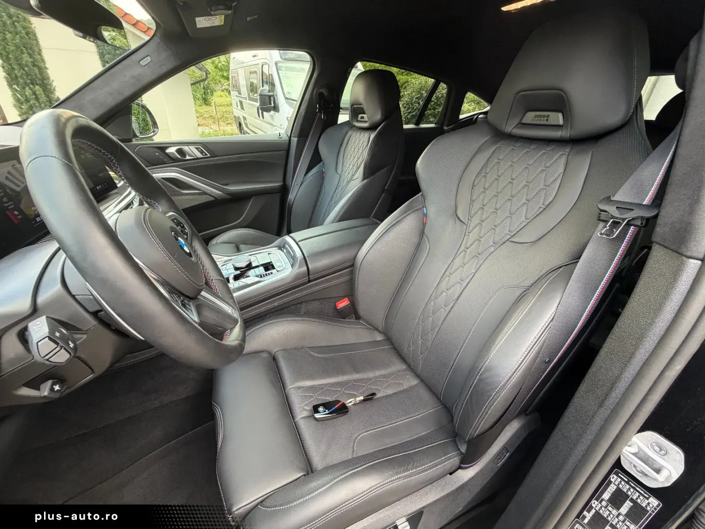 BMW X6 M60i M-Pro Paket Carbon Comfort Paket TOP AHK