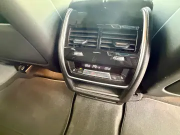 BMW X6 M60i M-Pro Paket Carbon Comfort Paket TOP AHK