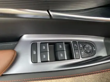 BYD Seal U DM-i Navi Sitzheizung Rückfahrkamera Pano