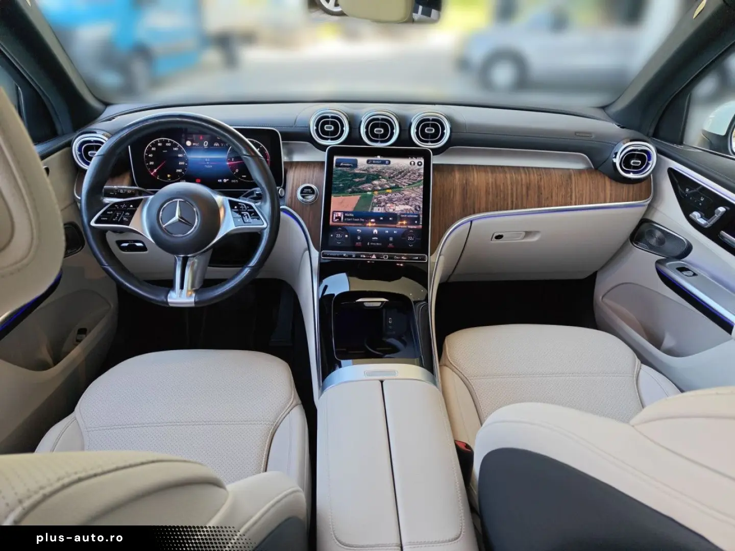 MERCEDES-BENZ GLC 220 d 4Matic AHK PANO 360  BURMESTER