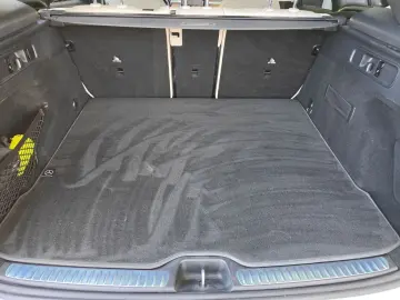 MERCEDES-BENZ GLC 220 d 4Matic AHK PANO 360  BURMESTER