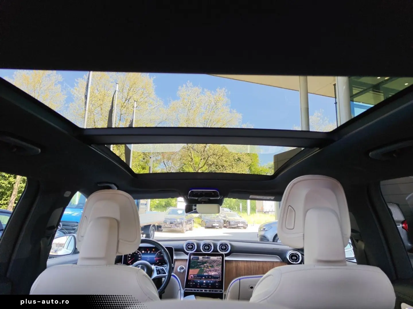 MERCEDES-BENZ GLC 220 d 4Matic AHK PANO 360  BURMESTER