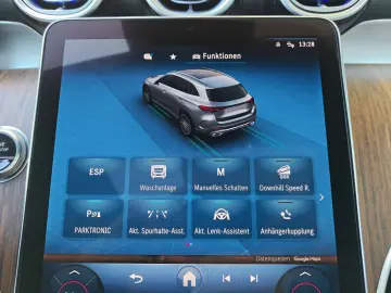MERCEDES-BENZ GLC 220 d 4Matic AHK PANO 360  BURMESTER