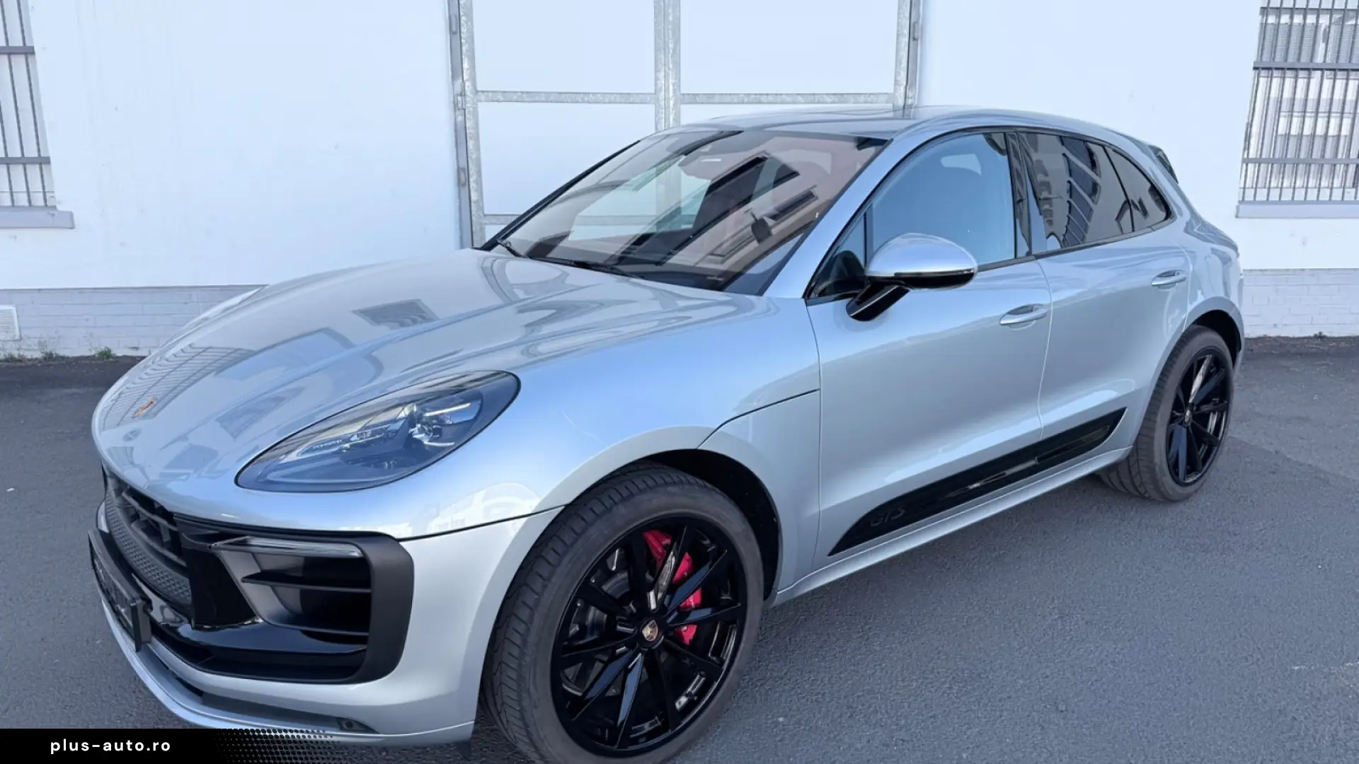 Porsche Macan GTS Pano Chrono SAGA Approved Air