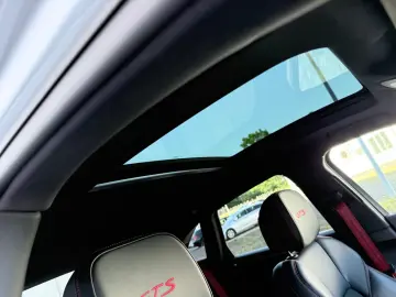 Porsche Macan GTS Pano Chrono SAGA Approved Air