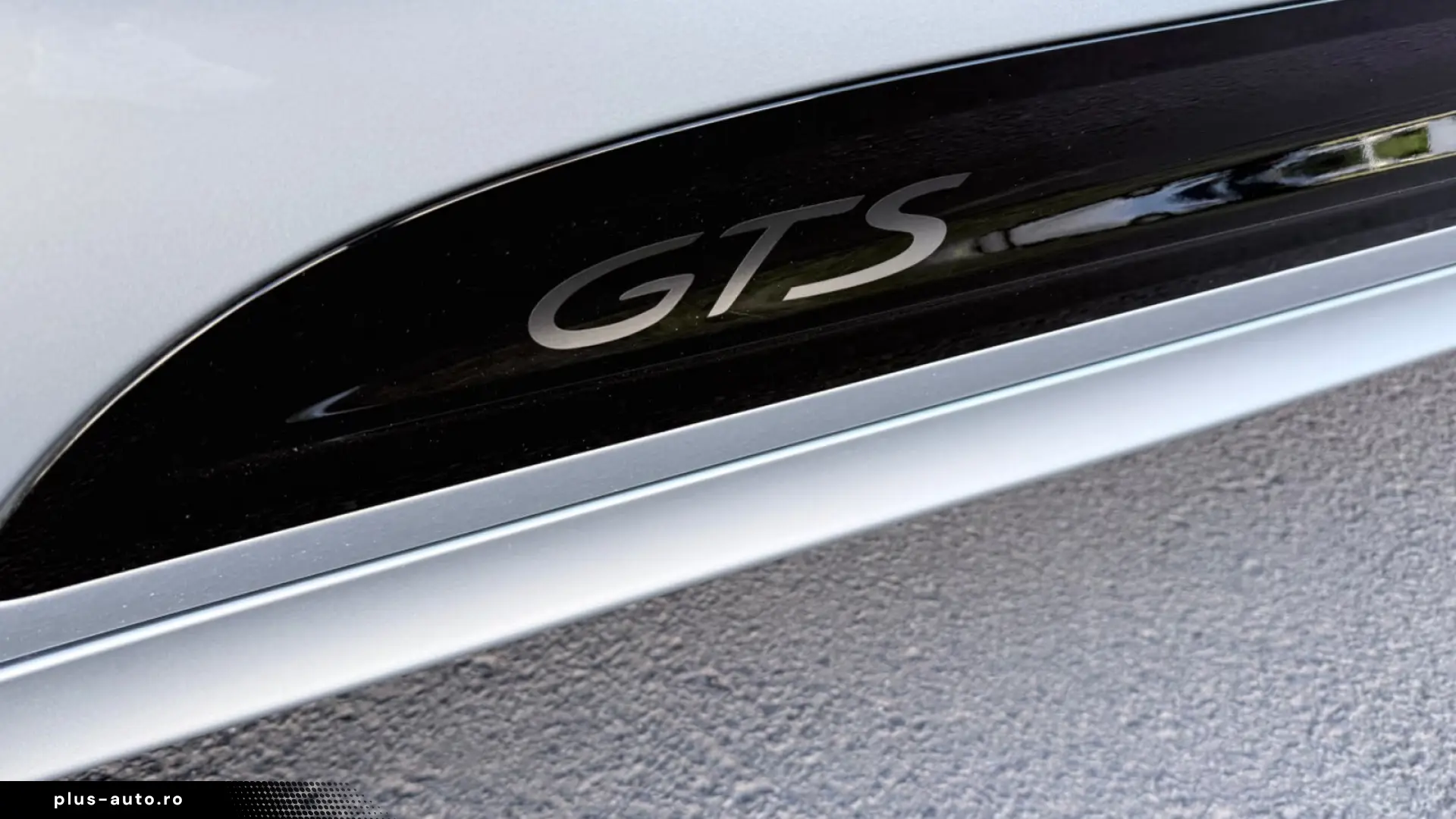 Porsche Macan GTS Pano Chrono SAGA Approved Air