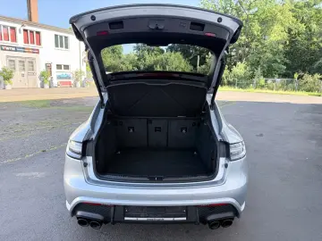 Porsche Macan GTS Pano Chrono SAGA Approved Air