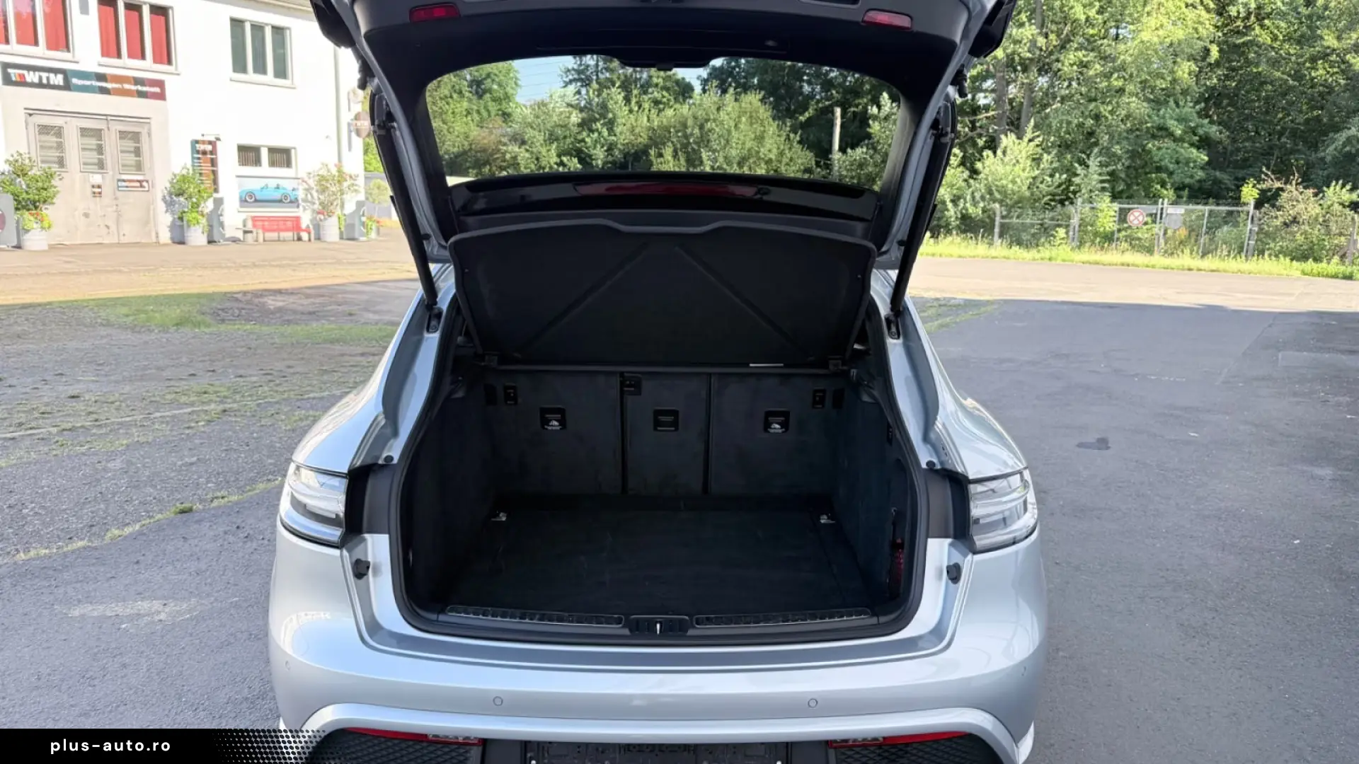 Porsche Macan GTS Pano Chrono SAGA Approved Air