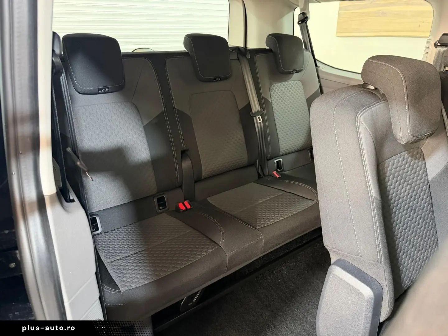 VW T7 Caravelle Style KR DSG LED PDC 5.J.Garantie