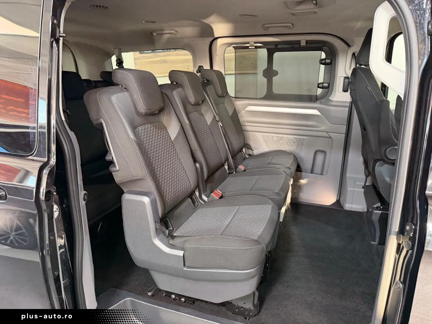 VW T7 Caravelle Style KR DSG LED PDC 5.J.Garantie