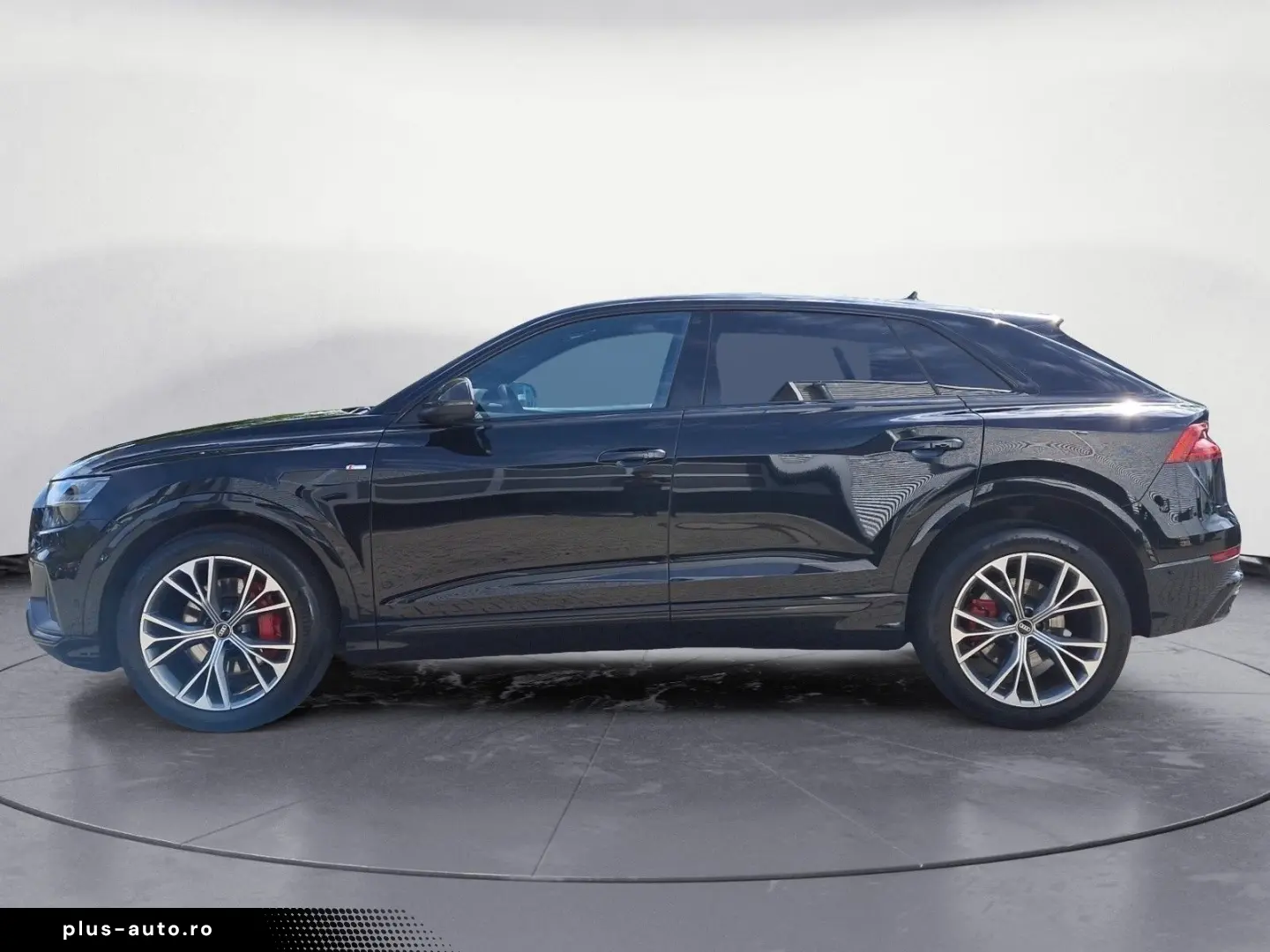AUDI Q8 55 TFSI quattro tiptronic