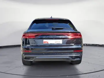 AUDI Q8 55 TFSI quattro tiptronic