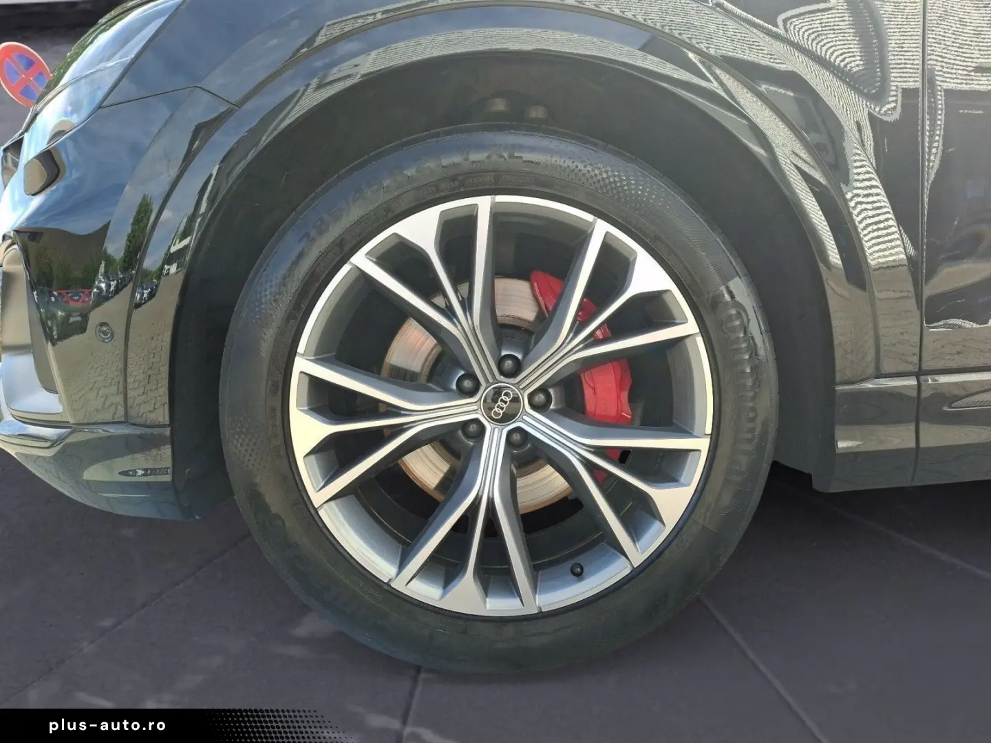 AUDI Q8 55 TFSI quattro tiptronic