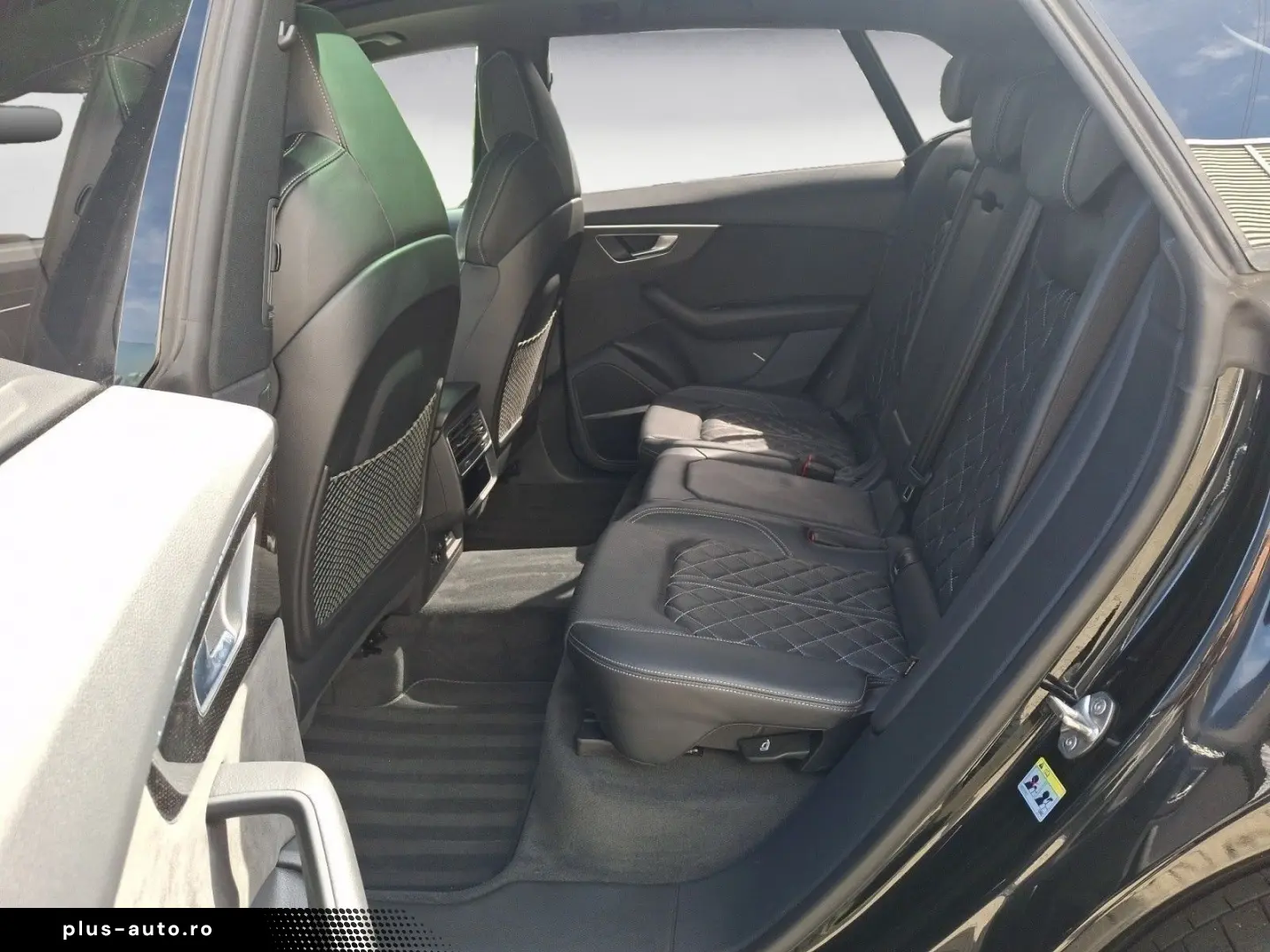 AUDI Q8 55 TFSI quattro tiptronic