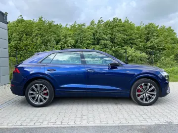 AUDI Q8 50 TDI quattro S-LINE  Panorama SOFT-CLOSE