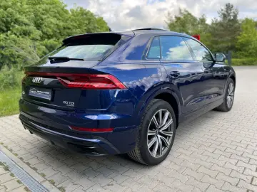 AUDI Q8 50 TDI quattro S-LINE  Panorama SOFT-CLOSE