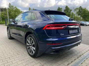 AUDI Q8 50 TDI quattro S-LINE  Panorama SOFT-CLOSE