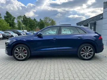 AUDI Q8 50 TDI quattro S-LINE  Panorama SOFT-CLOSE