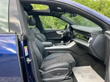 AUDI Q8 50 TDI quattro S-LINE  Panorama SOFT-CLOSE