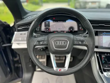 AUDI Q8 50 TDI quattro S-LINE  Panorama SOFT-CLOSE