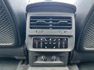 AUDI Q8 50 TDI quattro S-LINE  Panorama SOFT-CLOSE