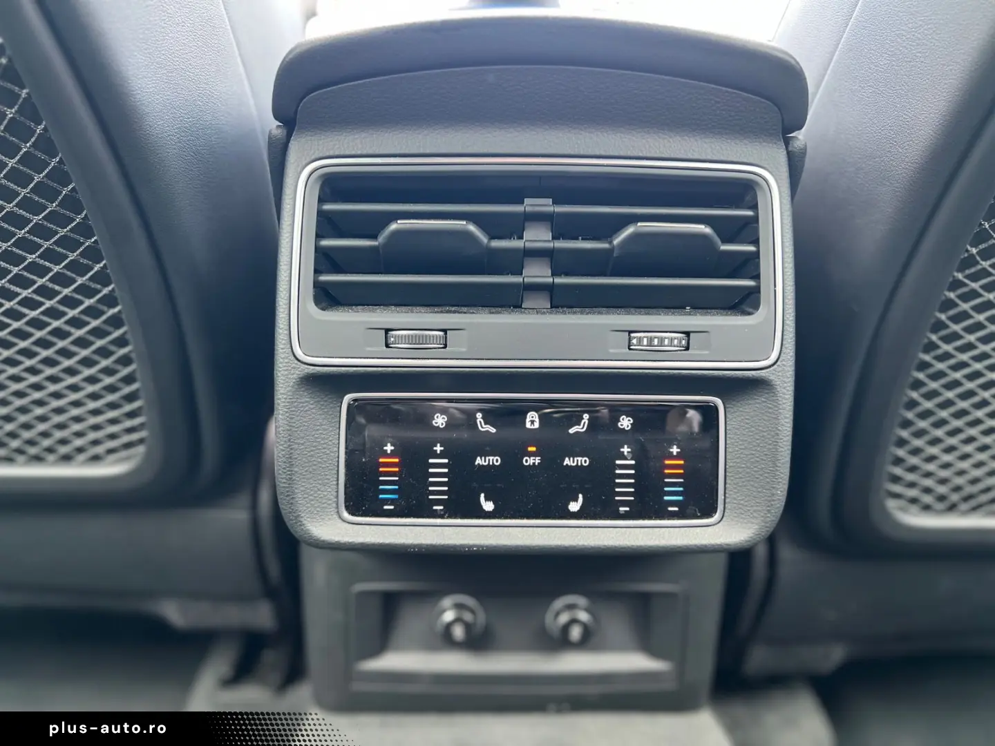AUDI Q8 50 TDI quattro S-LINE  Panorama SOFT-CLOSE