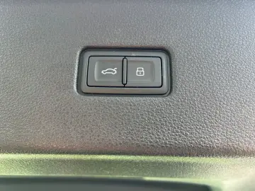 AUDI Q8 50 TDI quattro S-LINE  Panorama SOFT-CLOSE
