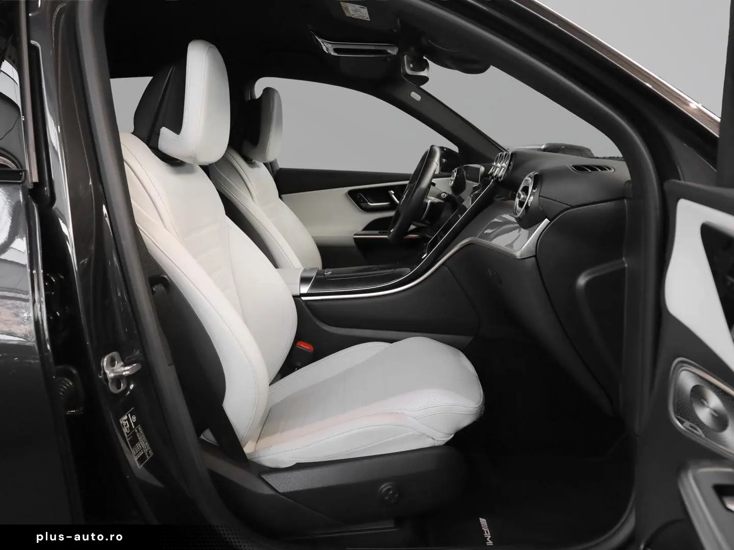 MERCEDES-BENZ GLC 300 e 4M AMG Night Burmester Ambiente LED