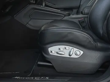 Porsche Macan GTS Sport-Chrono PANO AHK LUFT