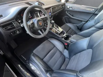 Porsche Macan GTS Sport-Chrono PANO AHK LUFT