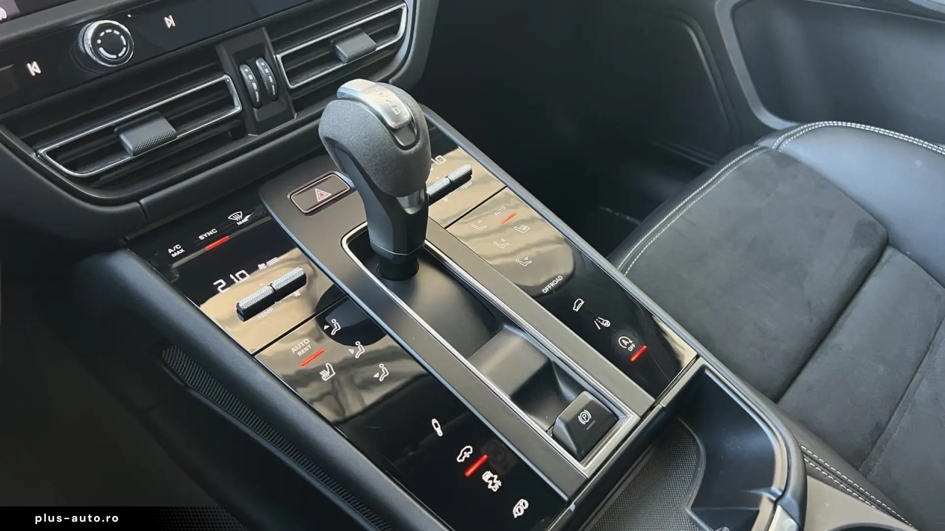 Porsche Macan GTS Sport-Chrono PANO AHK LUFT
