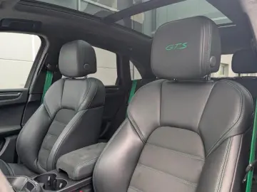 Porsche Macan GTS  PANO  18-WAY  PDLS   BURMESTER  PTV