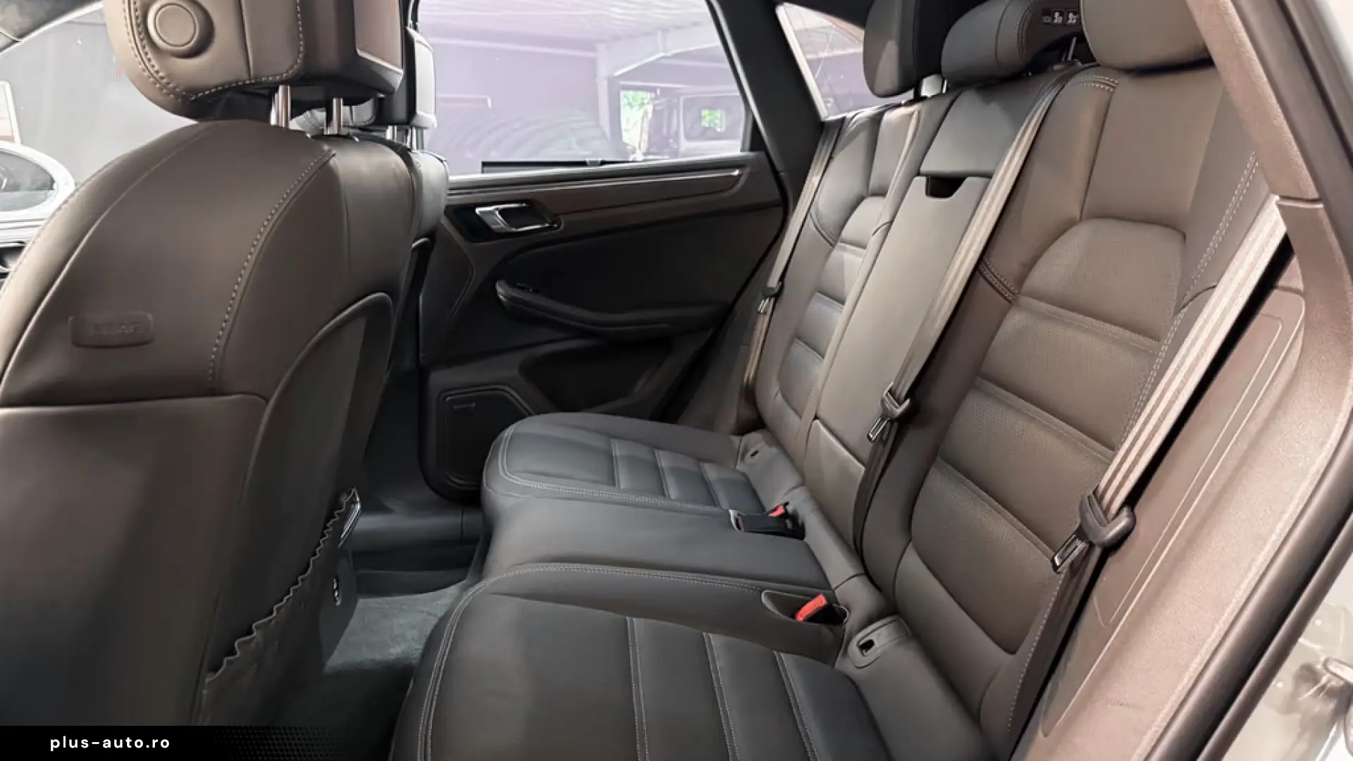 Porsche Macan GTS Approved 2028 Pano