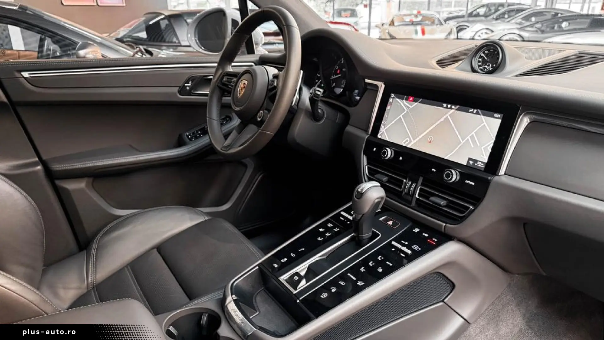 Porsche Macan GTS Approved 2028 Pano