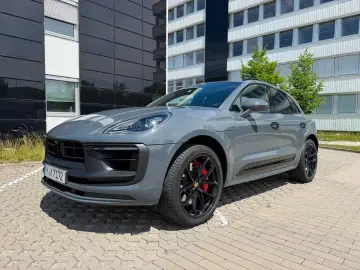Porsche Macan GTS Abgassport Panorama approved